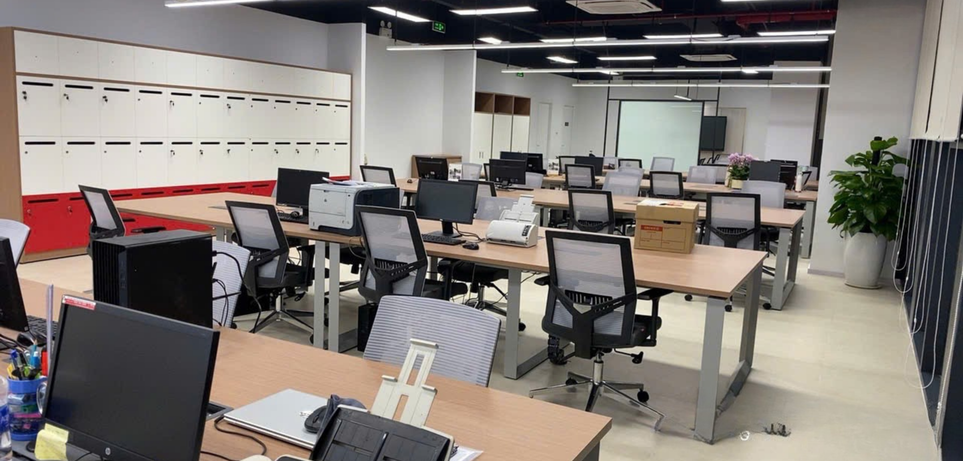 Dự Án Ngân Hàng Techcombank (Indoor)