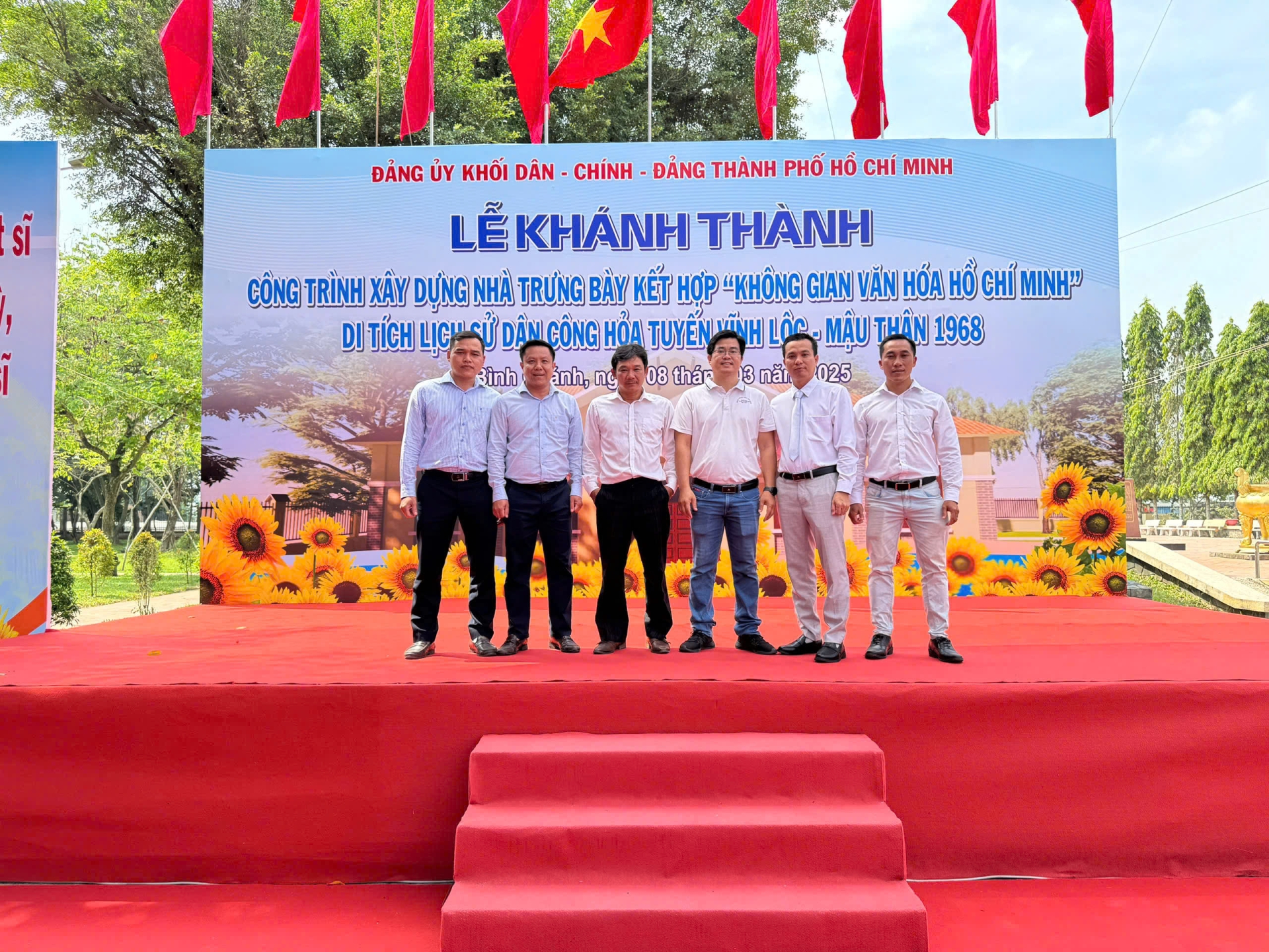 Dự Án Nhà Trưng Bày